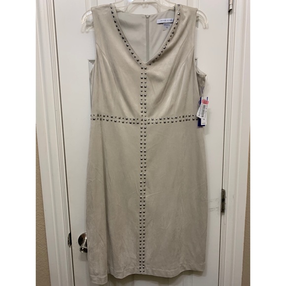 Peter Nygard Beige Cocktail Dress - Picture 1 of 1